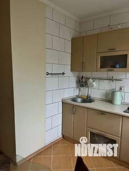 3-к квартира, вторичка, 58м2, 9/9 этаж