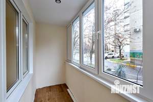 2-к квартира, вторичка, 47м2, 1/10 этаж