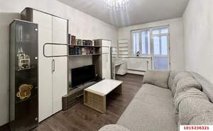 2-к квартира, вторичка, 64м2, 1/6 этаж