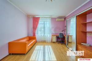 4-к квартира, вторичка, 185м2, 3/10 этаж