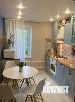 3-к квартира, вторичка, 65м2, 3/12 этаж