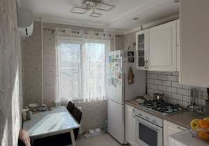 2-к квартира, вторичка, 44м2, 1/5 этаж
