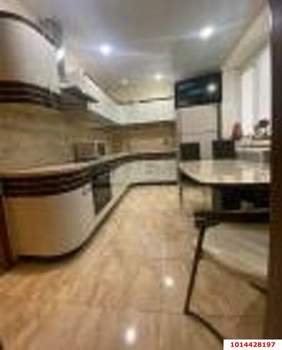 4-к квартира, вторичка, 107м2, 1/9 этаж