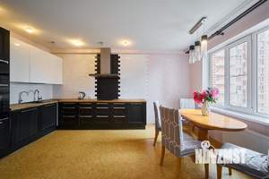 3-к квартира, вторичка, 102м2, 8/24 этаж