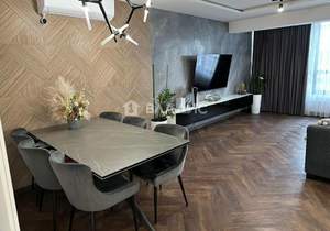 3-к квартира, вторичка, 110м2, 9/24 этаж