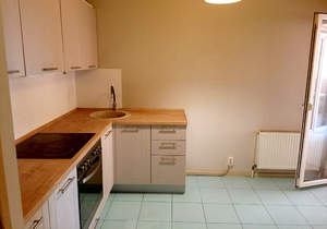 2-к квартира, вторичка, 61м2, 9/16 этаж