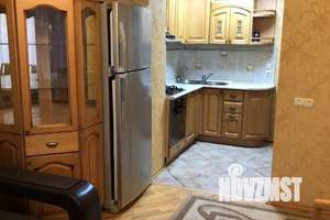 3-к квартира, вторичка, 73м2, 1/5 этаж