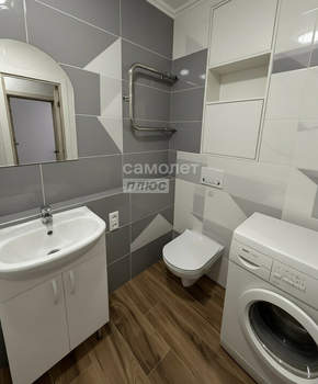 1-к квартира, вторичка, 40м2, 9/16 этаж